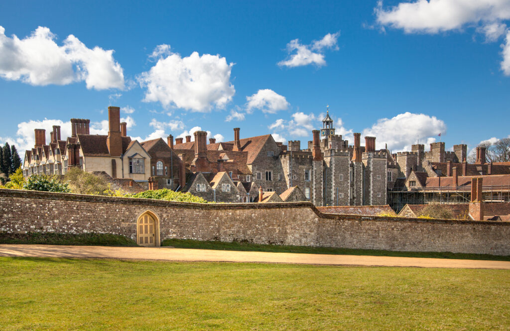 Sevenoaks Old english mansion 15th century