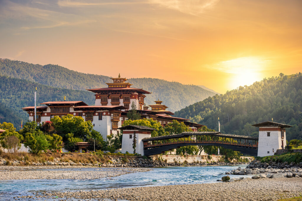 The massive Punakha Dzong at the Mo Chhu River