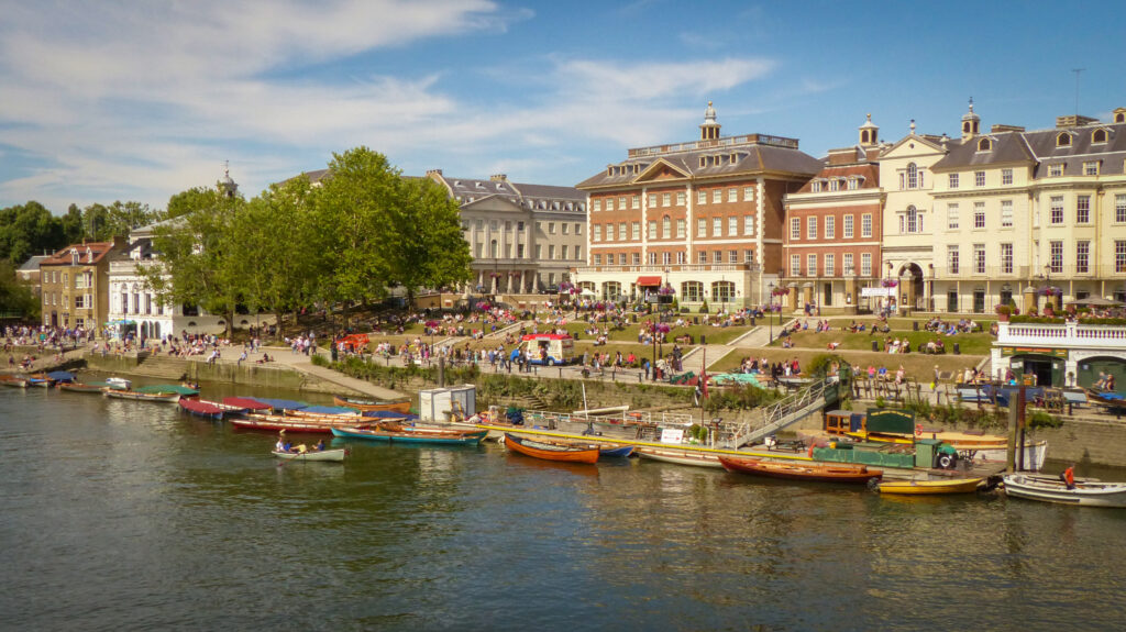 summer in twickenham