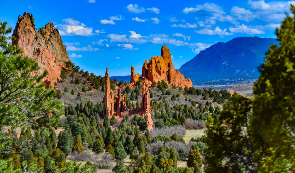 Eroded red-sandstone formations. Garden of the Gods, Colorado Springs, Colorado, USA