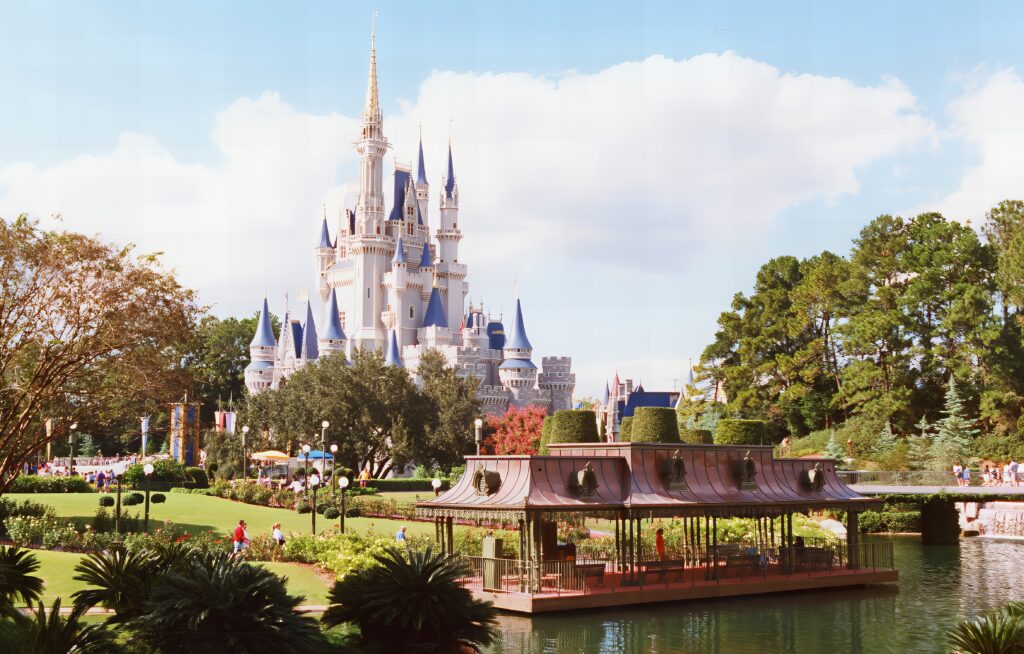 ORLANDO FLORIDA UNITED STATES OF AMERICA: Cinderella Castle is a fairy tale castle at the center of two Disney theme parks: the Magic Kingdom at Walt Disney World,
