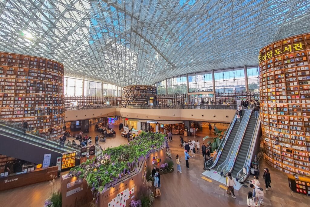 Seoul,South Korea:Starfield Library in Starfield COEX Mall