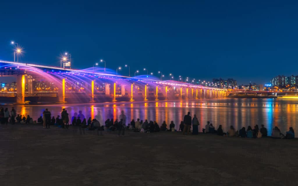 Banpo Bridge Rainbow Fountain night fountain